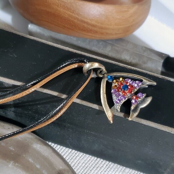 Rustic Antique Bronze Rhinestones Tropical Fish Pendant Necklace Vegan Leather - Picture 5 of 11